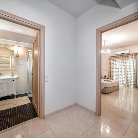 Ioannas Luxury Apartment In Istron Kalo Chorio  Exterior photo
